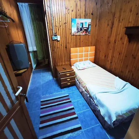 ホームステイ Side Tuana Otel 2 シダ