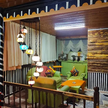 Homestay Side Tuana Otel 2