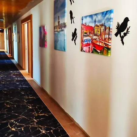 Side Tuana Otel 2 Homestay Side