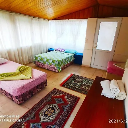 Side Tuana Otel 2 Homestay *