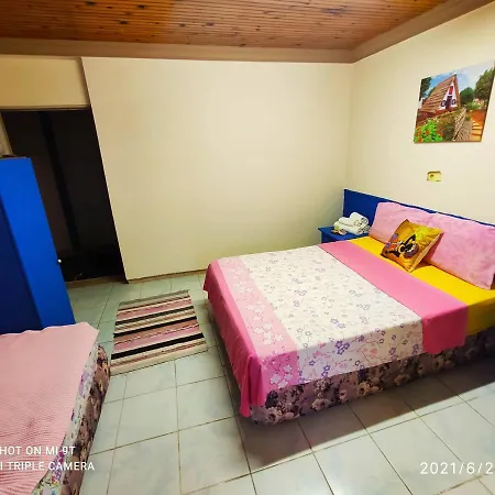 Side Tuana Otel 2 Homestay